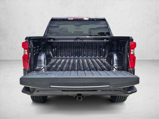 Used 2022 Chevrolet Silverado 1500 Custom w/ LPO, Dark Essentials Package RWD image 7