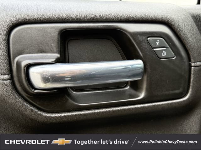 Used 2021 Chevrolet Silverado 1500 LT Trail Boss AWD/4WD image 28