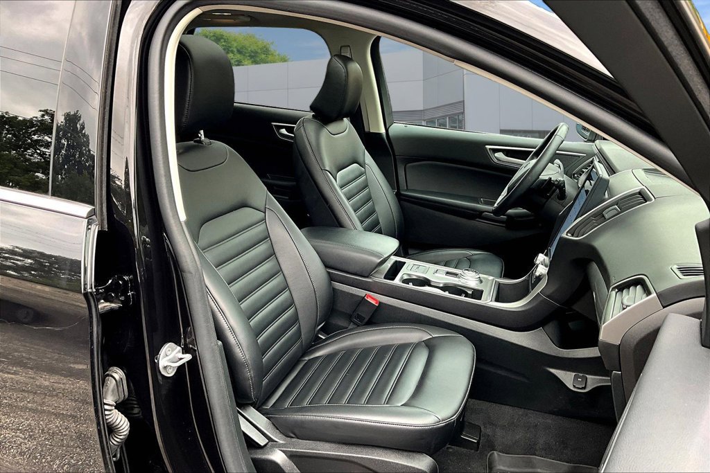 Certified 2024 Ford Edge SEL w/ Convenience Package AWD/4WD image 29