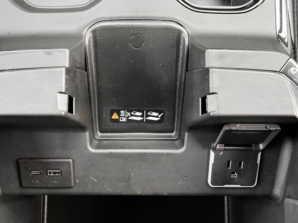 Used 2024 Chevrolet Silverado 1500 ZR2 image 25