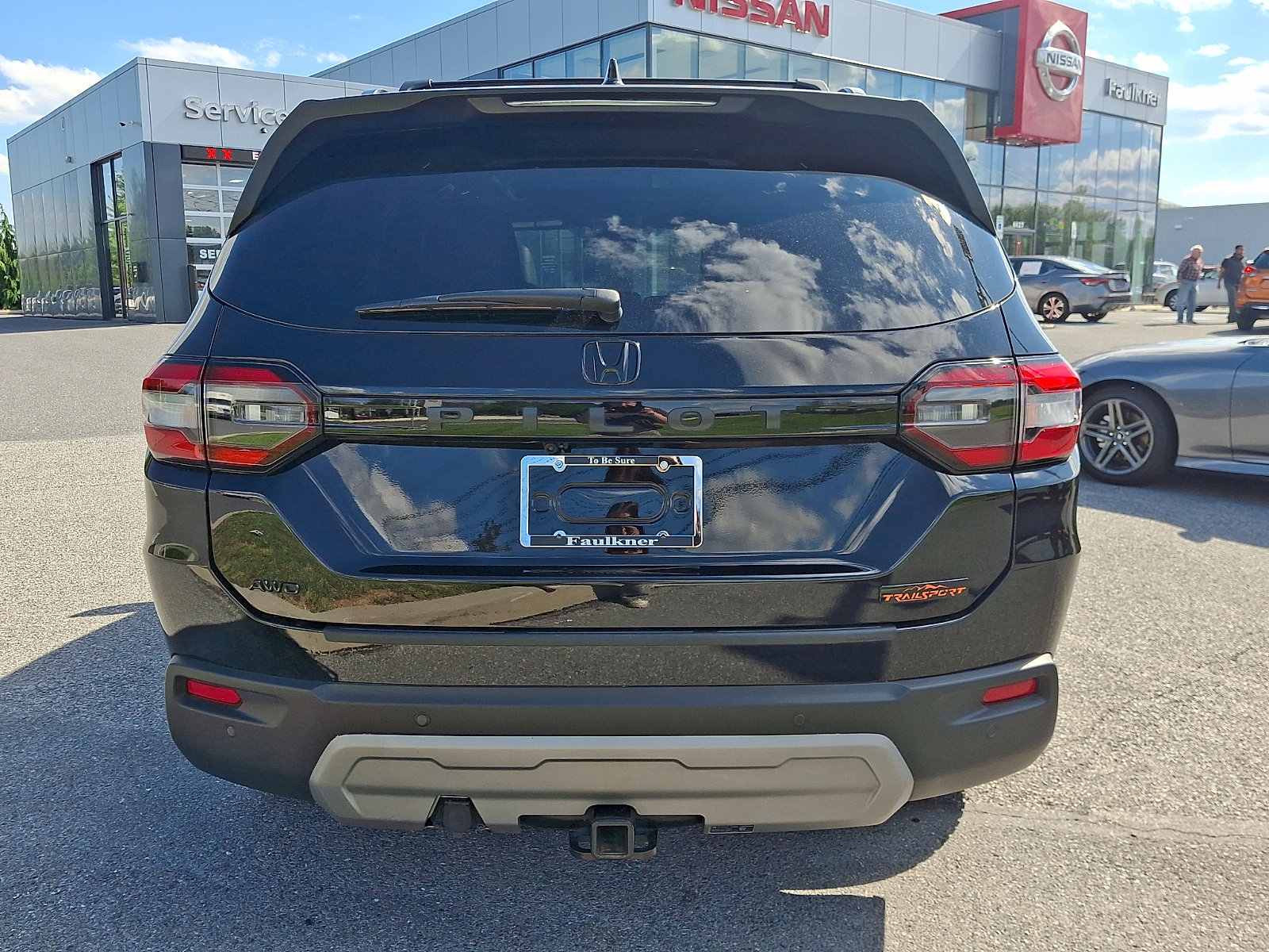 Used 2024 Honda Pilot TrailSport image 6