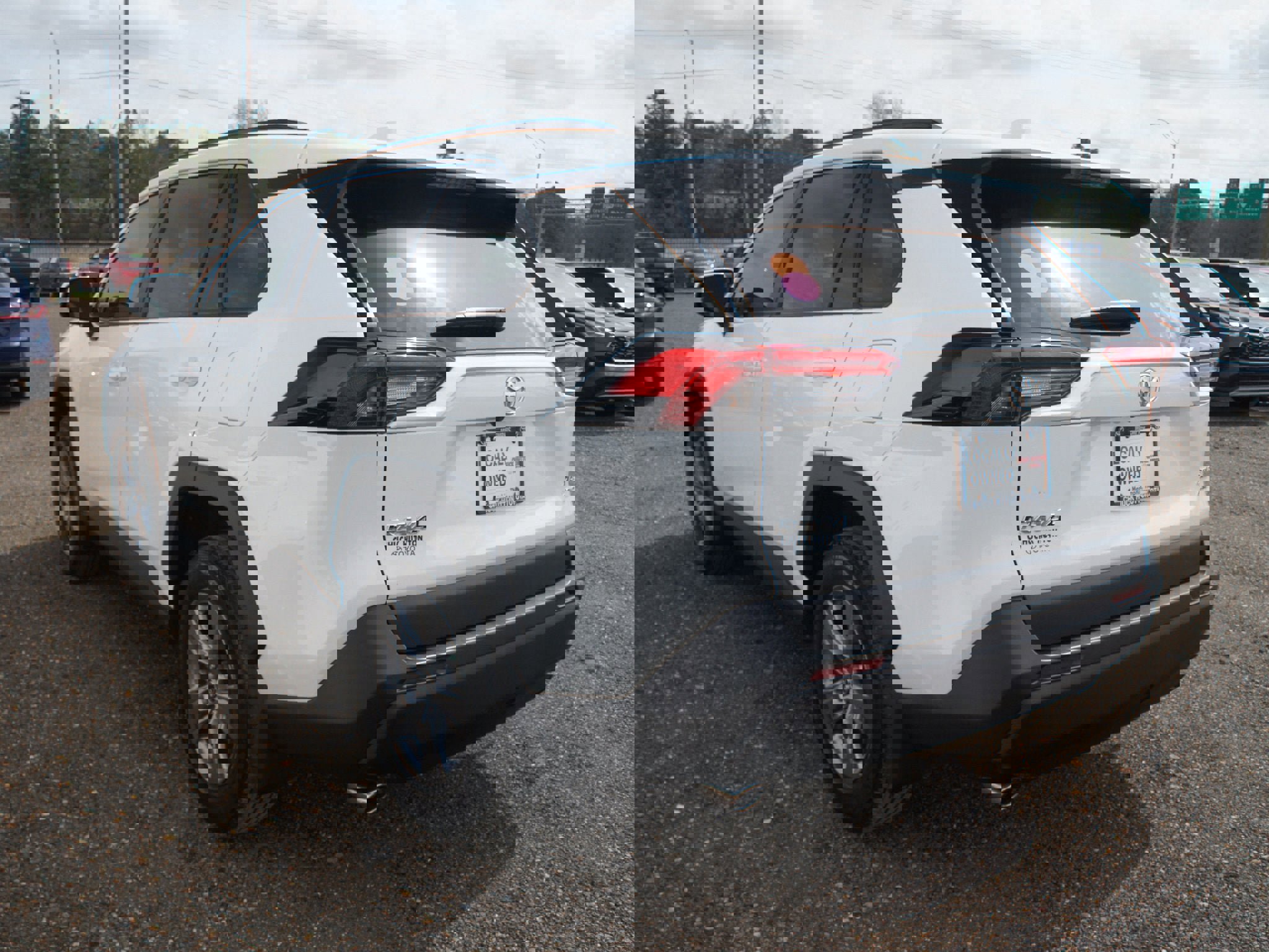 Used 2024 Toyota RAV4 XLE image 6