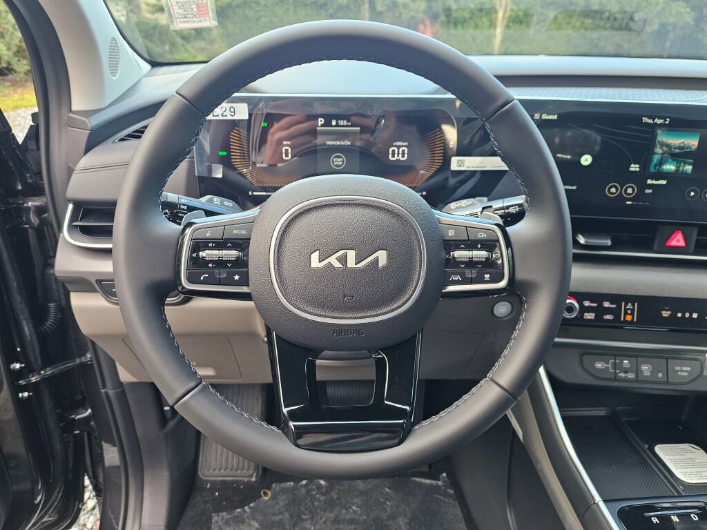 New 2026 Kia Carnival EX image 10