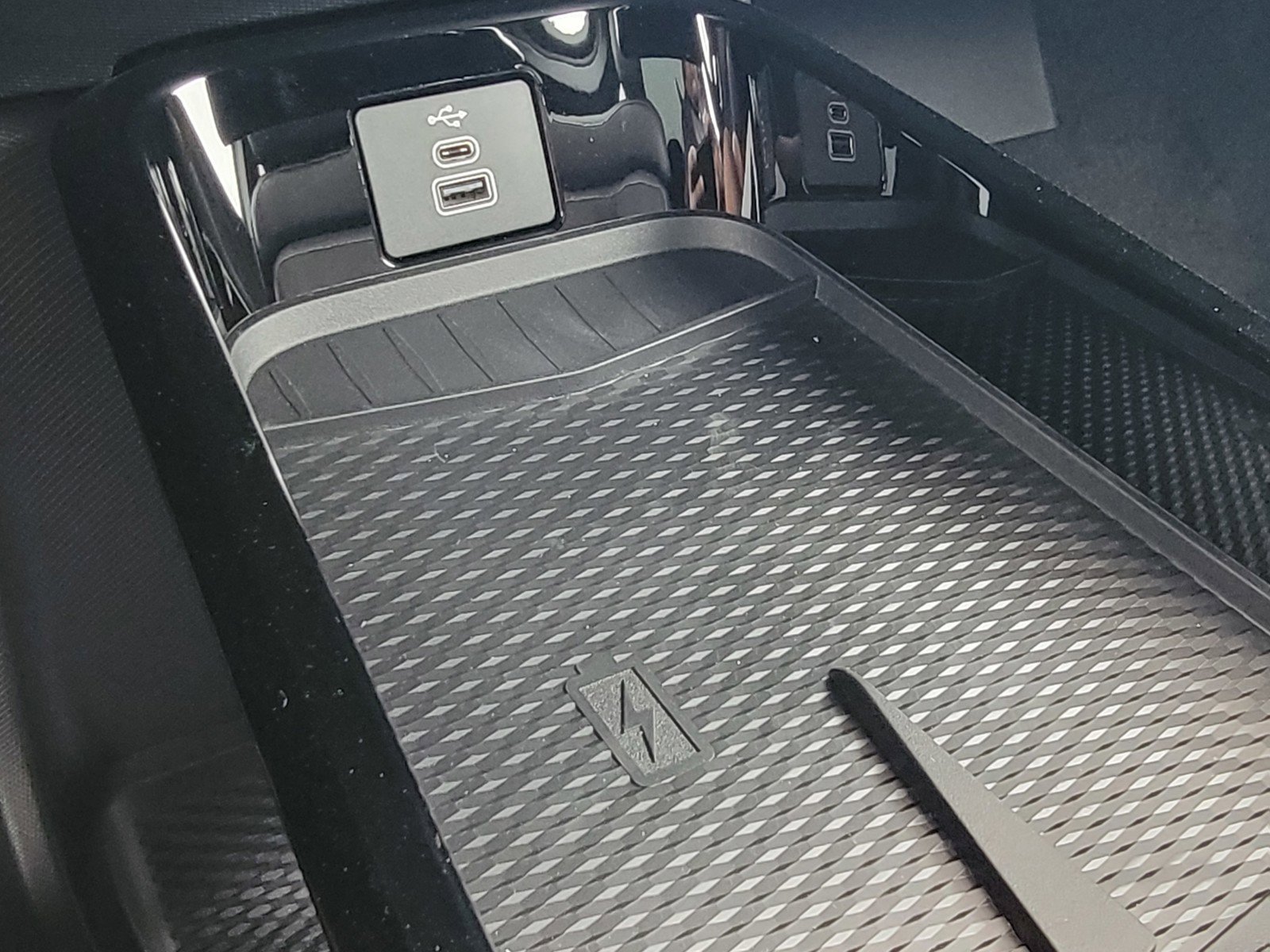 New 2025 Ford Mustang Mach-E GT image 21