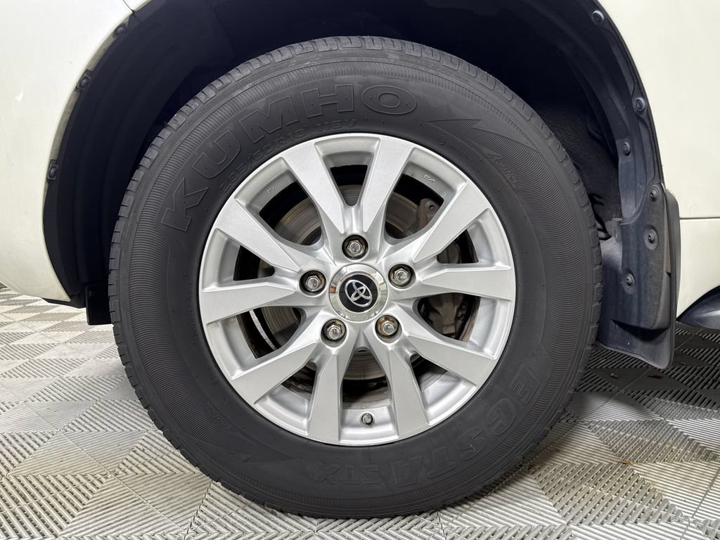 Used 2019 Toyota Land Cruiser AWD/4WD image 22