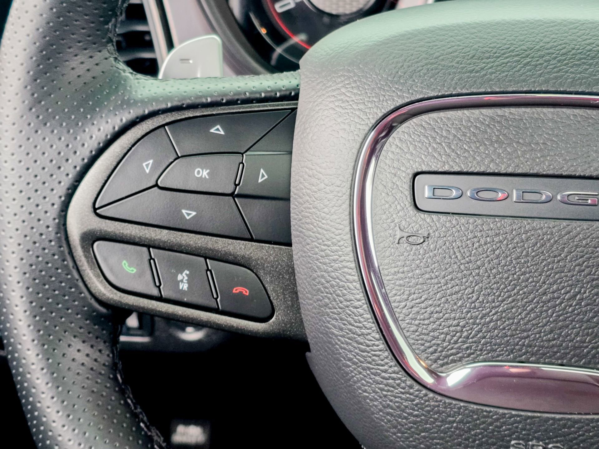 Used 2023 Dodge Challenger R/T w/ Plus Package image 45