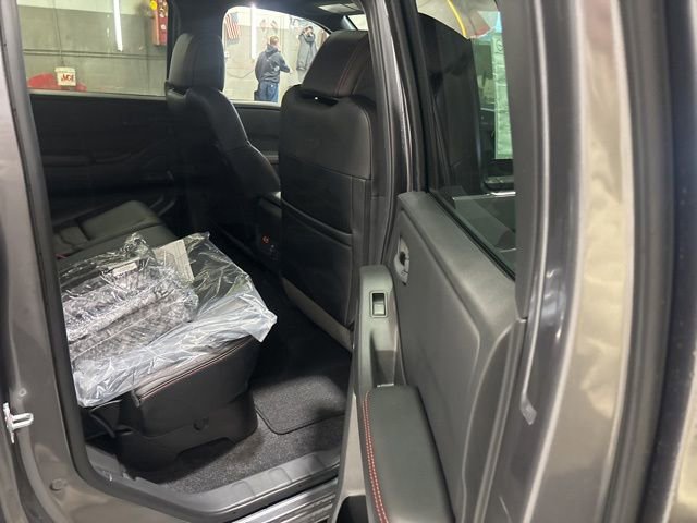 New 2026 Nissan Frontier PRO-4X w/ Pro Premium Package AWD/4WD image 15