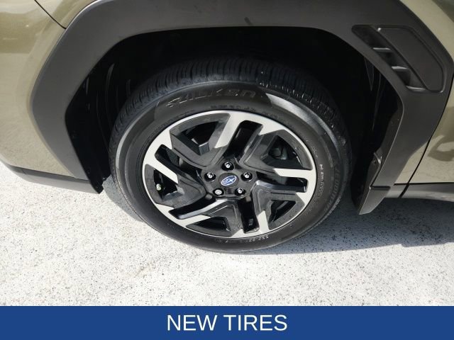 Used 2025 Subaru Forester Limited image 11