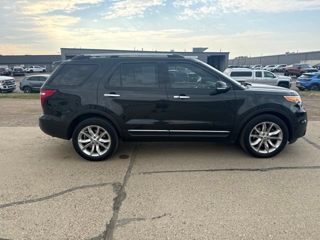 Used 2015 Ford Explorer Limited w/ Equipment Group 301A AWD/4WD image 12