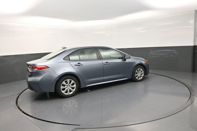 Used 2024 Toyota Corolla LE FWD image 7