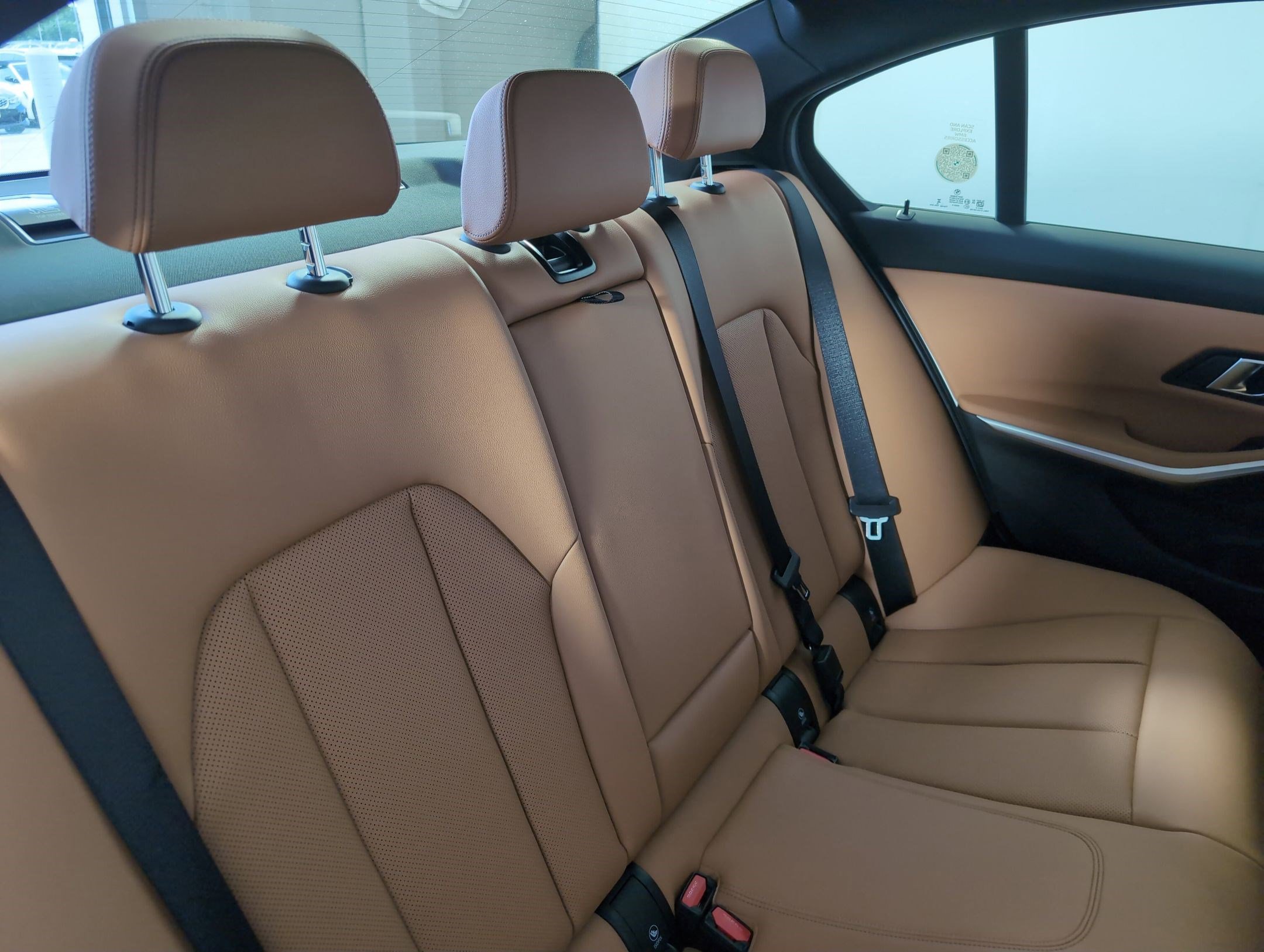 Used 2025 BMW 330i Sedan w/ Convenience Package image 30