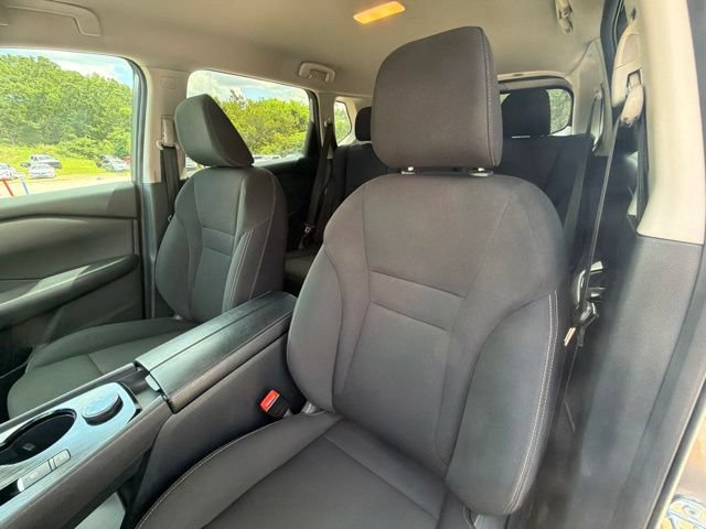 Used 2024 Nissan Rogue S AWD/4WD image 22