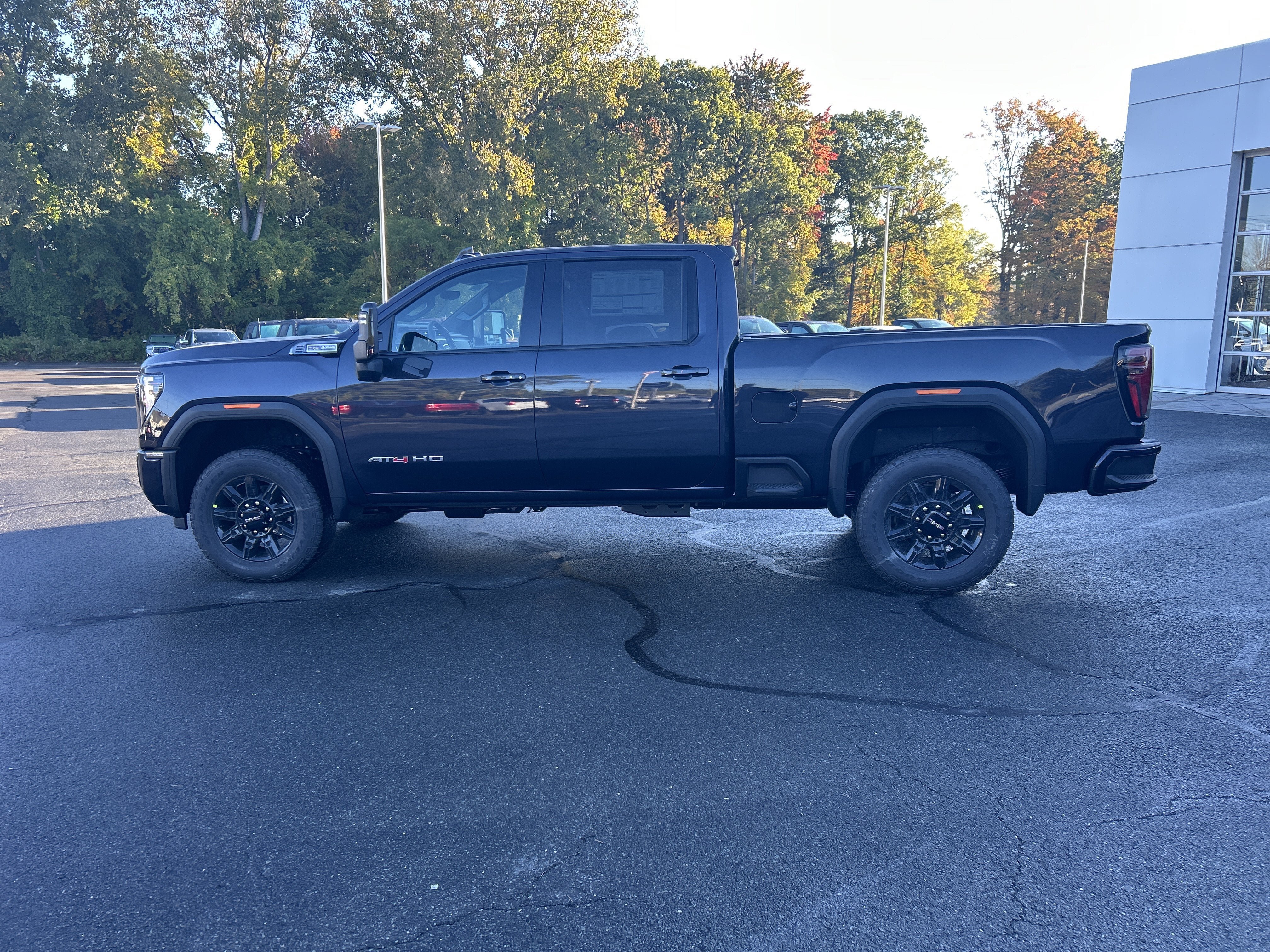 New 2026 GMC Sierra 2500 AT4 w/ AT4 Premium Plus Package AWD/4WD image 2