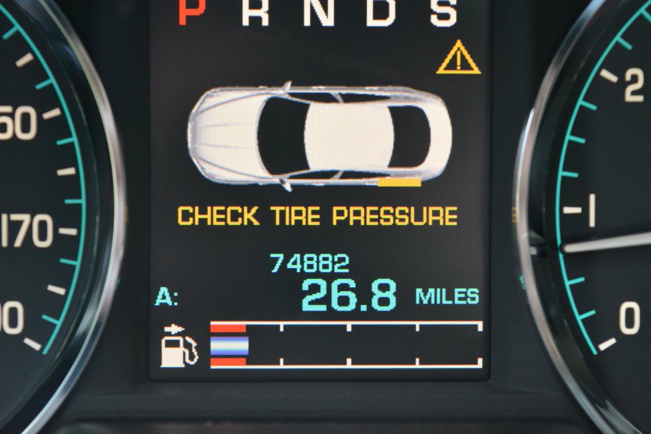 Used 2015 Jaguar XF Portfolio AWD/4WD image 21
