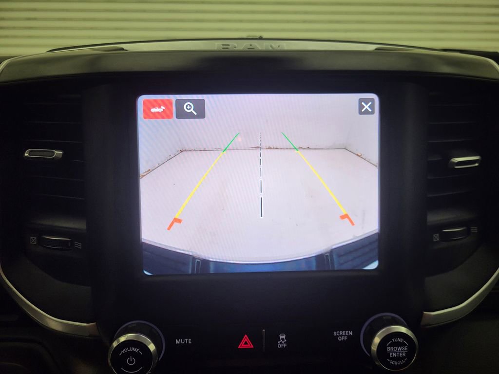 Used 2024 RAM 2500 Big Horn w/ Off Road Package image 10