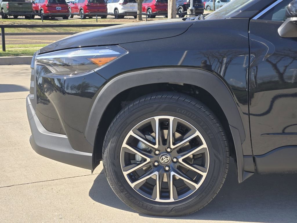New 2026 Toyota Corolla Cross XLE image 5