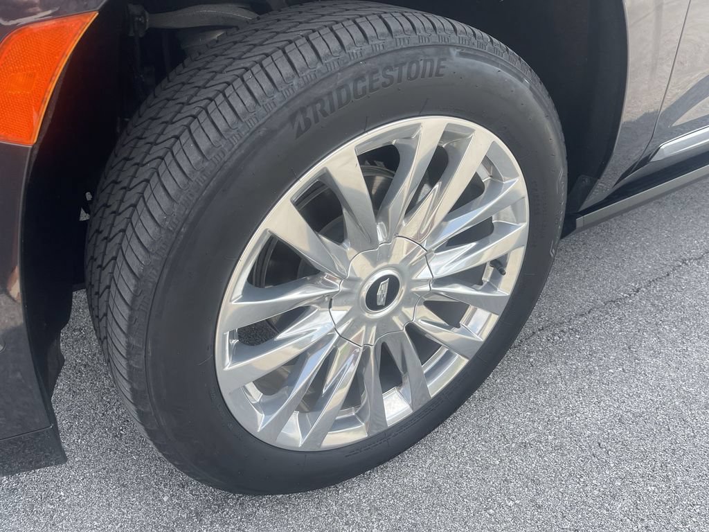 Certified 2023 Cadillac Escalade Premium Luxury w/ Performance Package AWD/4WD image 10