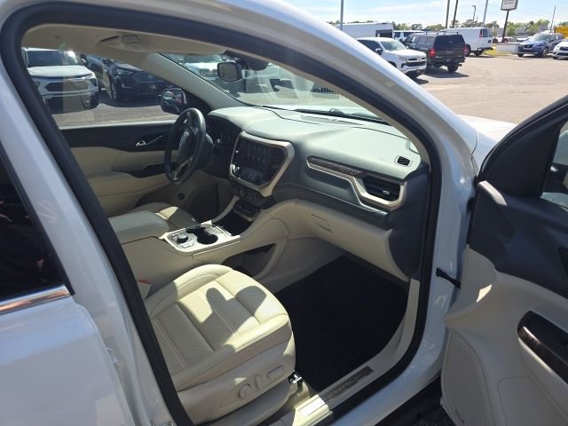 Used 2023 GMC Acadia Denali AWD/4WD image 46