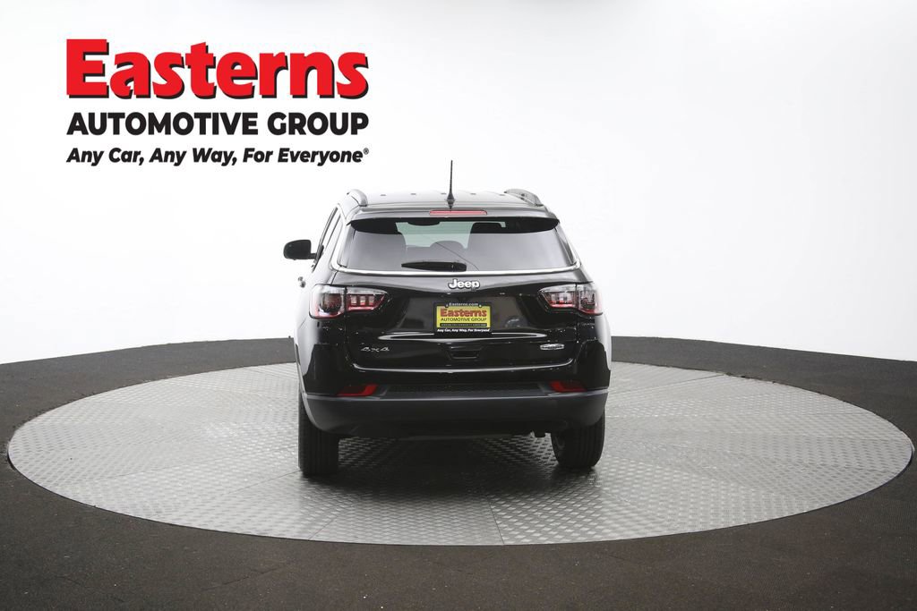 Used 2022 Jeep Compass Latitude w/ Convenience Group AWD/4WD image 36
