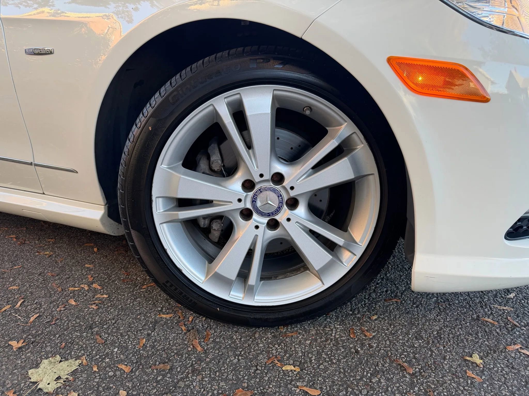 Used 2012 Mercedes-Benz E 350 4MATIC Sedan image 14