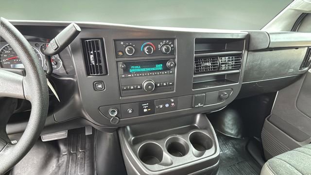 Used 2024 GMC Savana 2500 w/ Driver Convenience Package RWD image 22