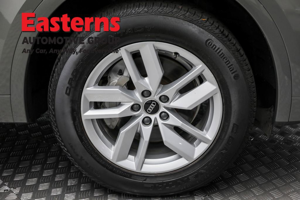 Used 2023 Audi Q5 2.0T Premium w/ Convenience Package image 31