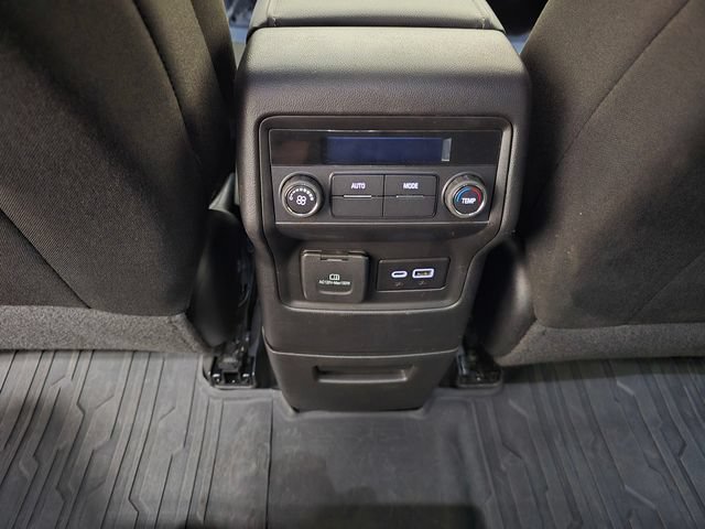 Used 2023 GMC Acadia SLE w/ Driver Convenience Package AWD/4WD image 33