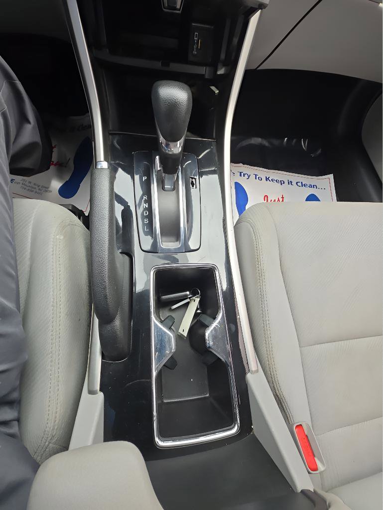 Used 2016 Honda Accord EX image 20