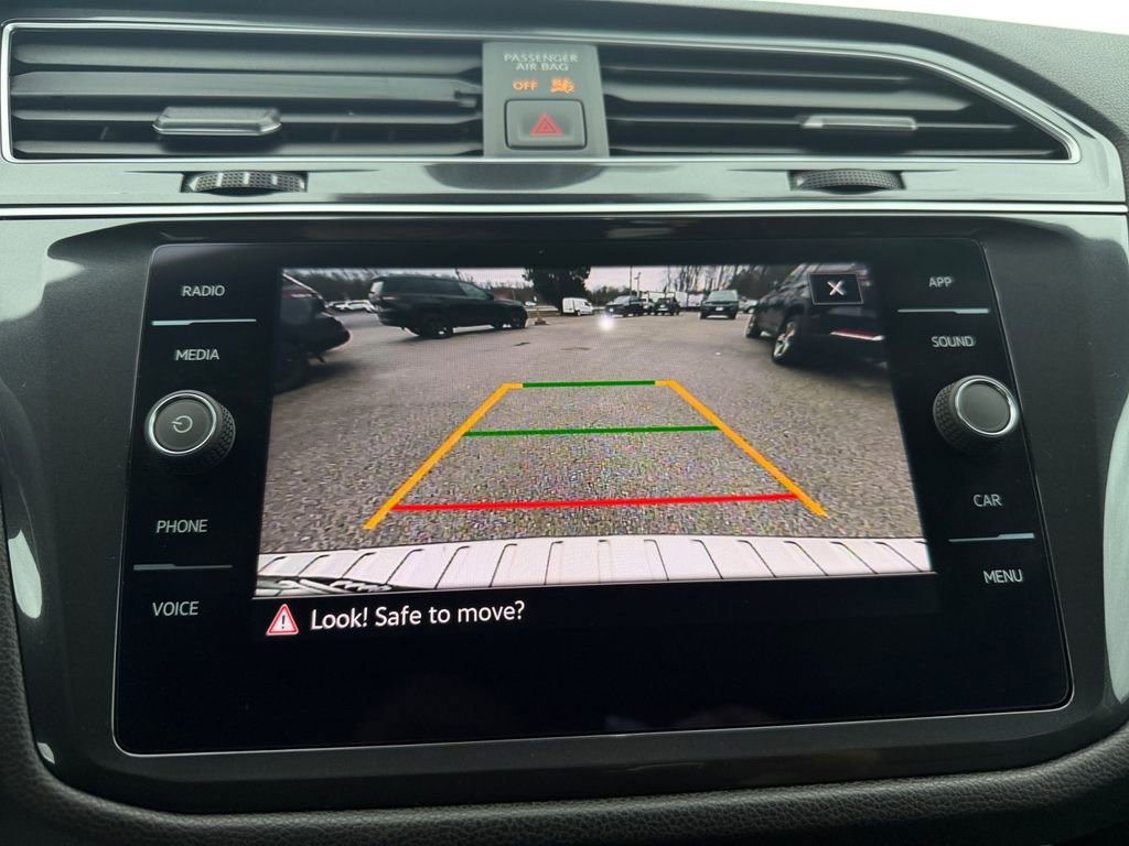 Used 2024 Volkswagen Tiguan Wolfsburg Edition image 22