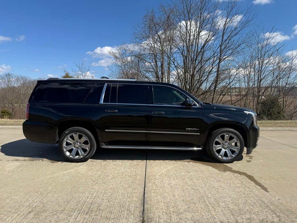 Used 2016 GMC Yukon XL Denali w/ Open Road Package image 2