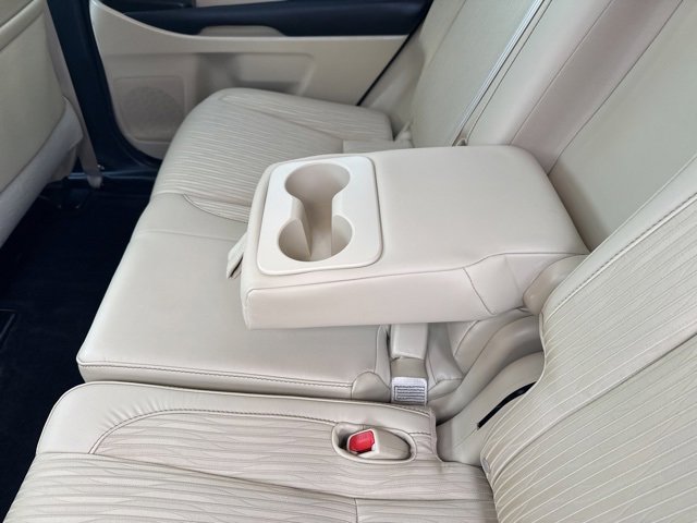 Used 2016 Toyota Highlander Plus image 30