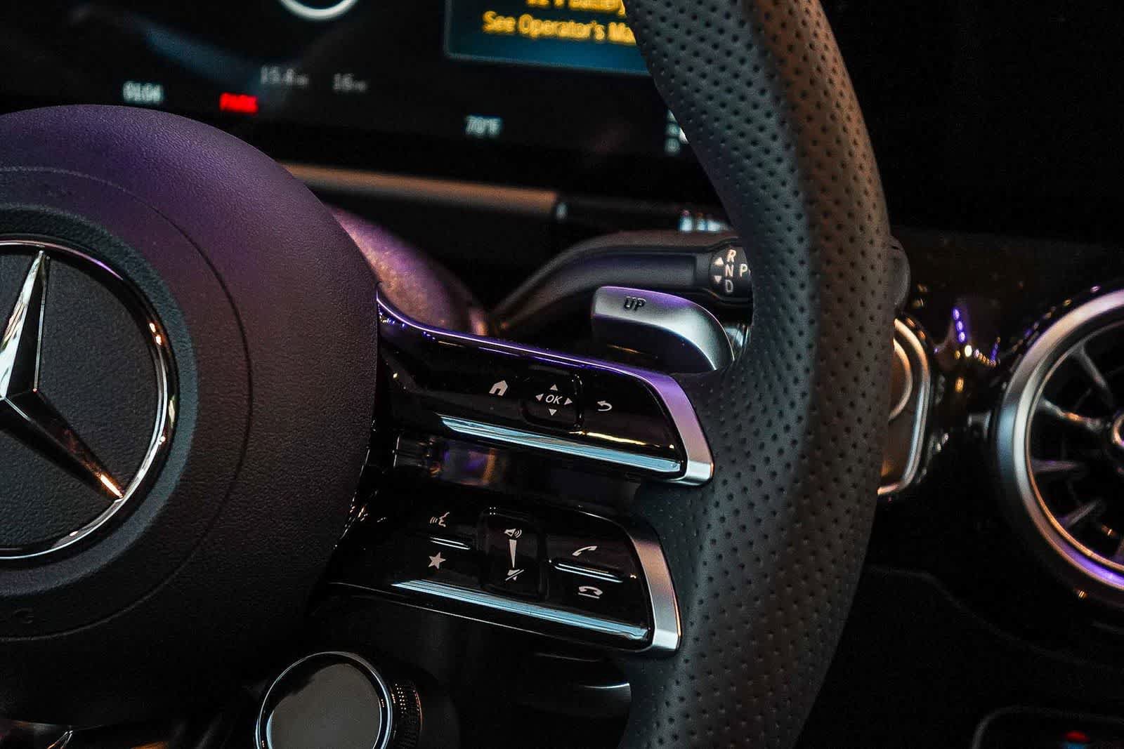 New 2026 Mercedes-Benz GLA 35 AMG 4MATIC image 18