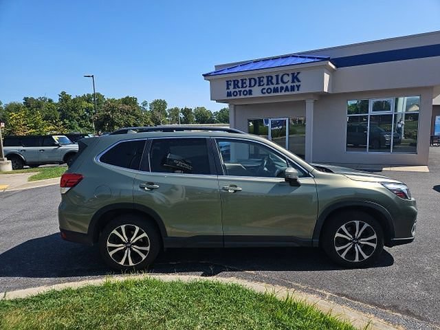Used 2019 Subaru Forester Limited AWD/4WD image 3
