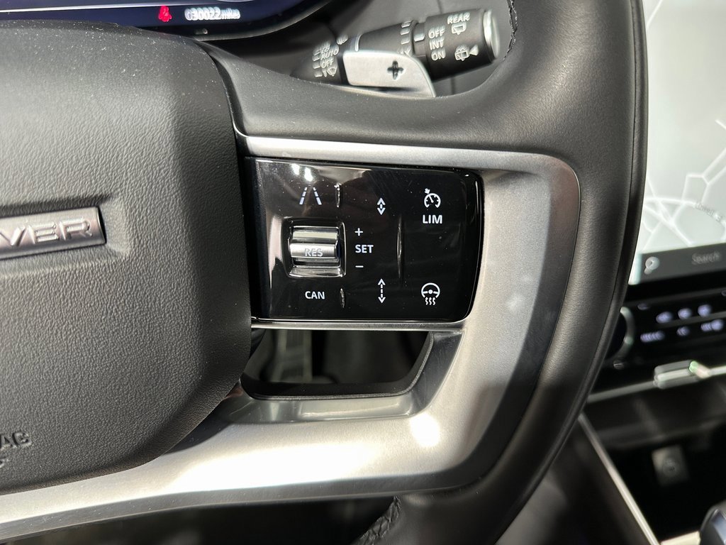 Used 2023 Land Rover Range Rover SE image 27