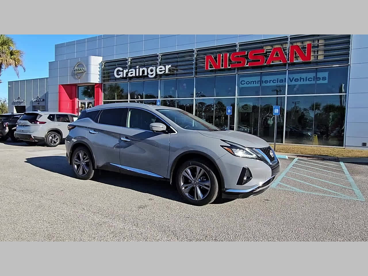 Used 2023 Nissan Murano Platinum w/ Cargo Package image 18