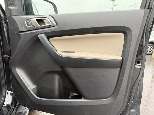 Used 2020 Ford Ranger Lariat w/ FX4 Off-Road Package AWD/4WD image 23