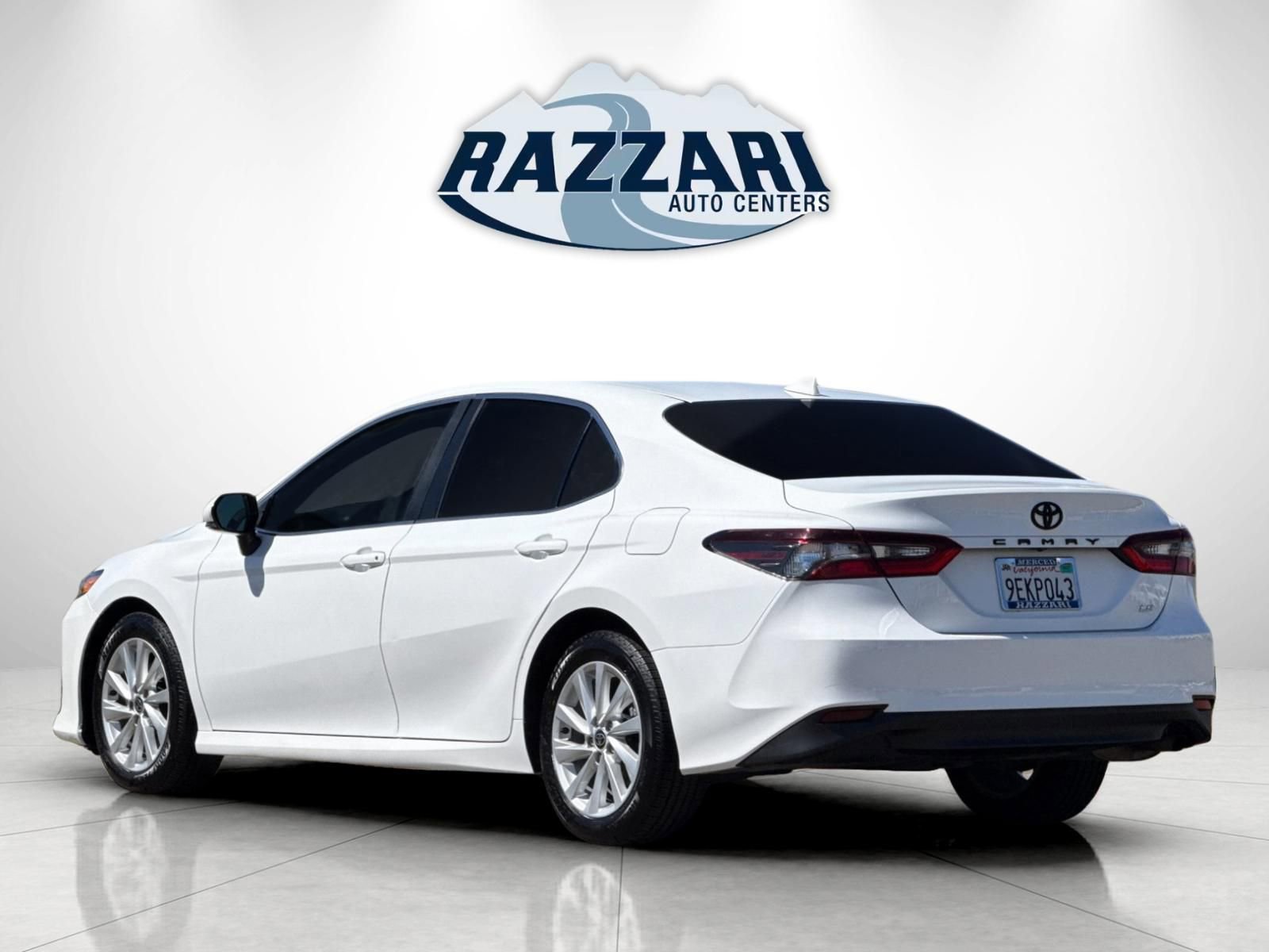 Used 2023 Toyota Camry LE FWD image 5