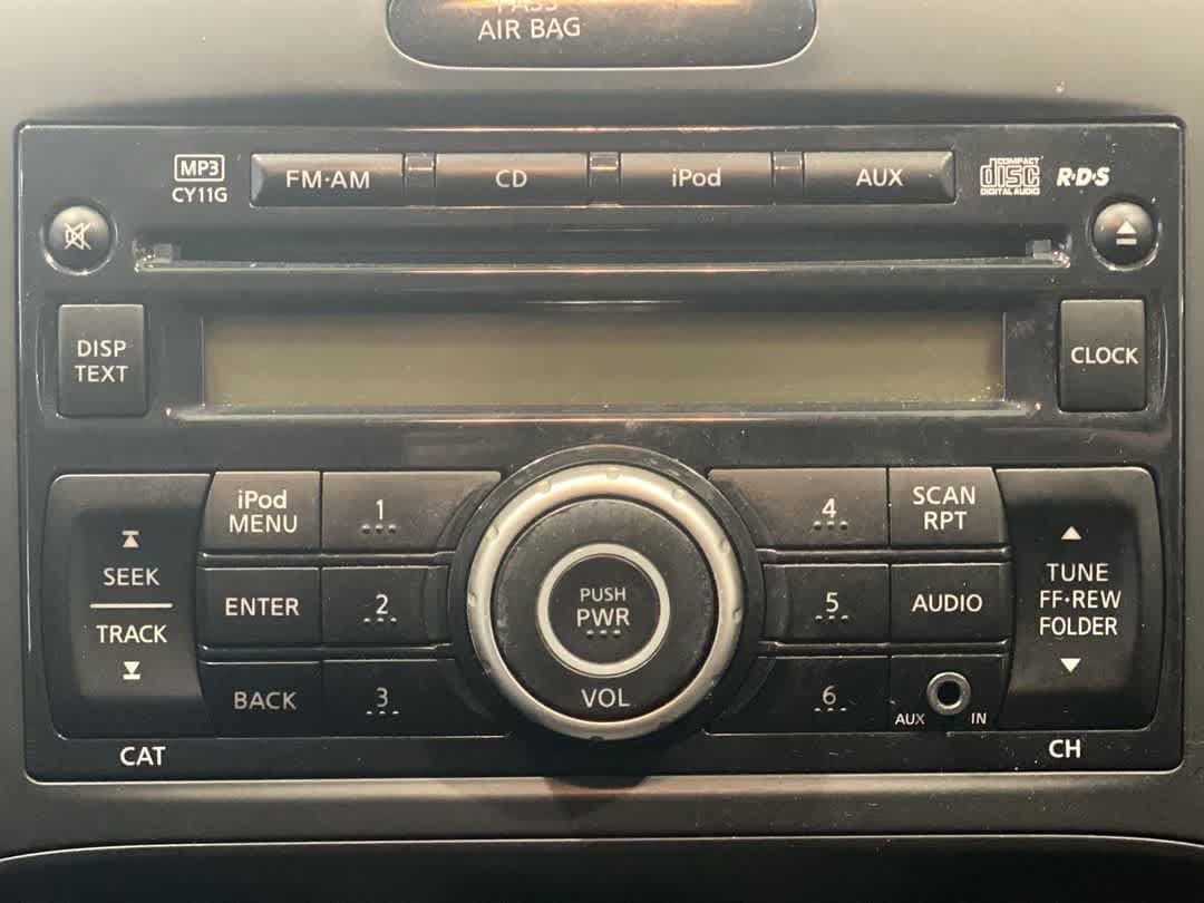 Used 2013 Nissan Juke SV image 19
