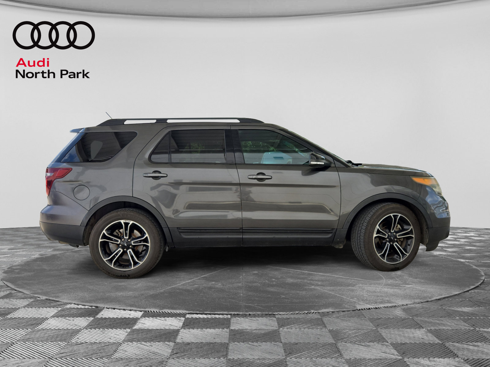Used 2015 Ford Explorer Sport w/ Equipment Group 401A AWD/4WD image 6