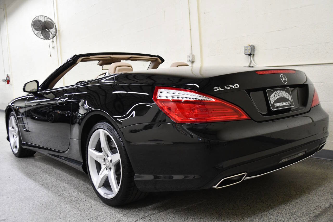 Used 2016 Mercedes-Benz SL 550 SL 550 2dr Convertible image 7