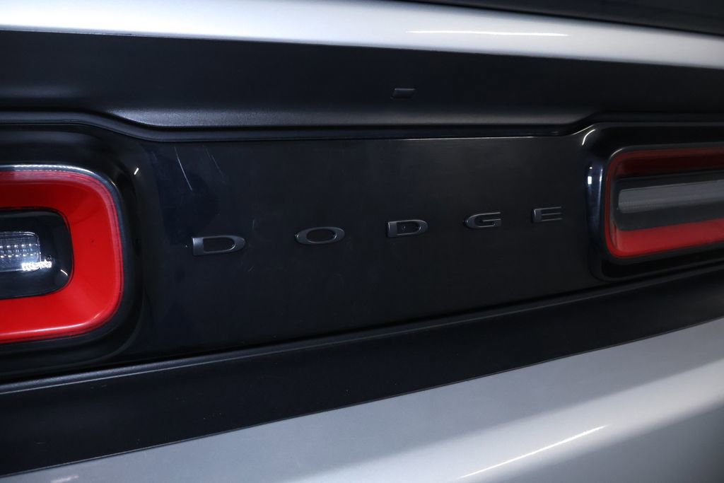 Used 2022 Dodge Challenger GT w/ Plus Package image 10