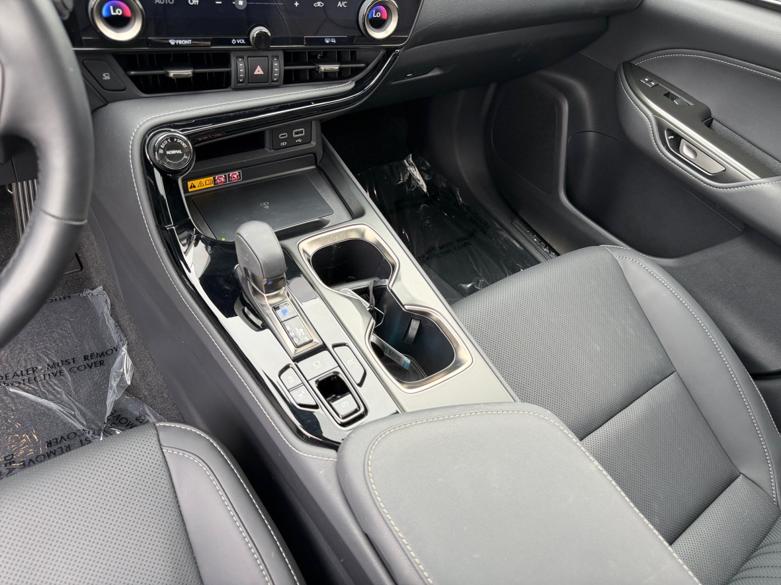 Used 2025 Lexus NX 350h AWD w/ Accessory Package (K3) image 15
