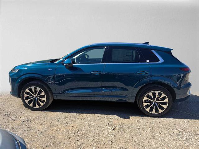 New 2026 Audi Q3 quattro 2.0T AWD/4WD image 6