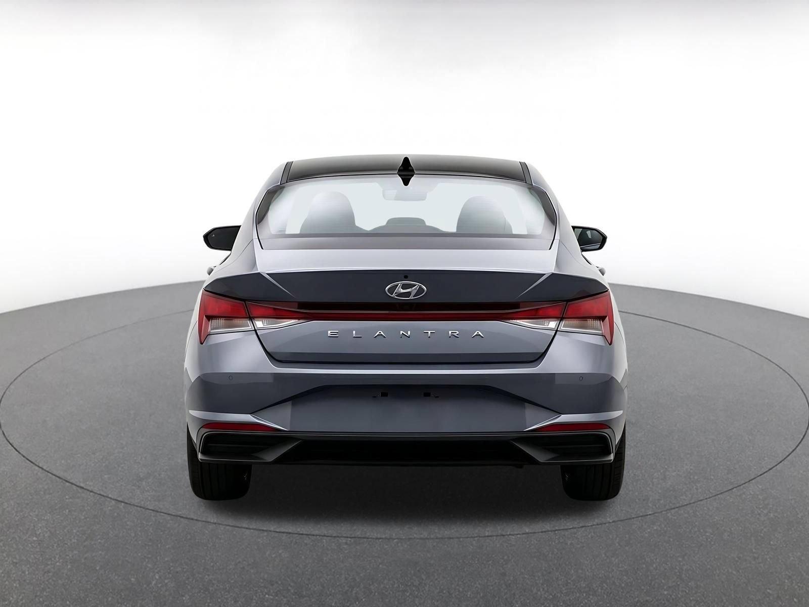 Used 2026 Hyundai Elantra Sport FWD image 8