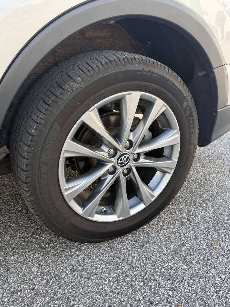 Used 2016 Toyota RAV4 Limited AWD/4WD image 32