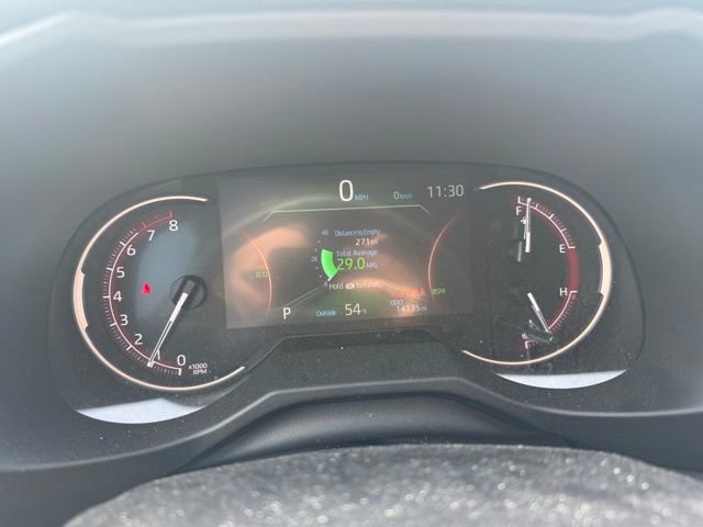 Used 2025 Toyota RAV4 XLE AWD/4WD image 8