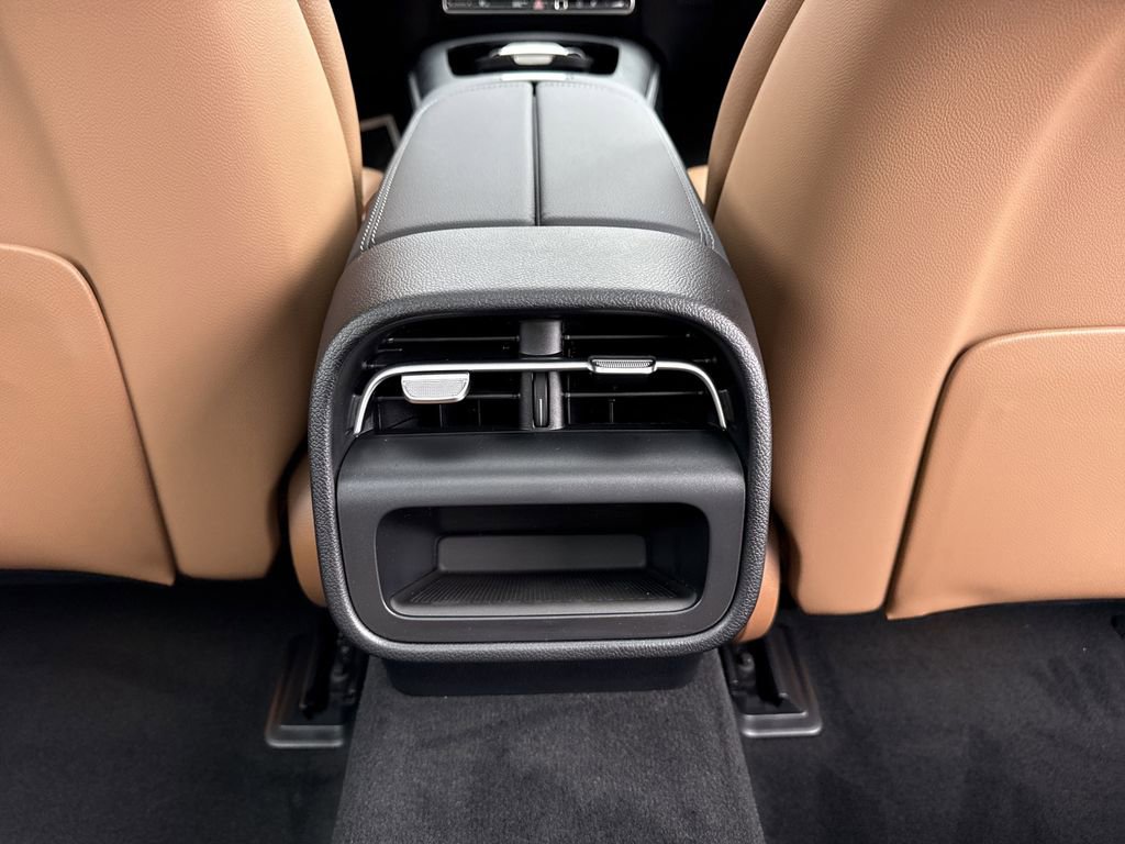 New 2026 Mercedes-Benz E 350 4MATIC Sedan image 22