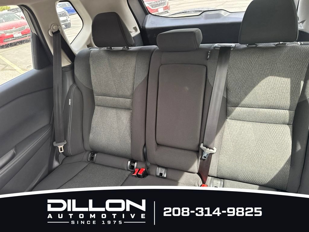 Used 2025 Nissan Rogue SV AWD/4WD image 6