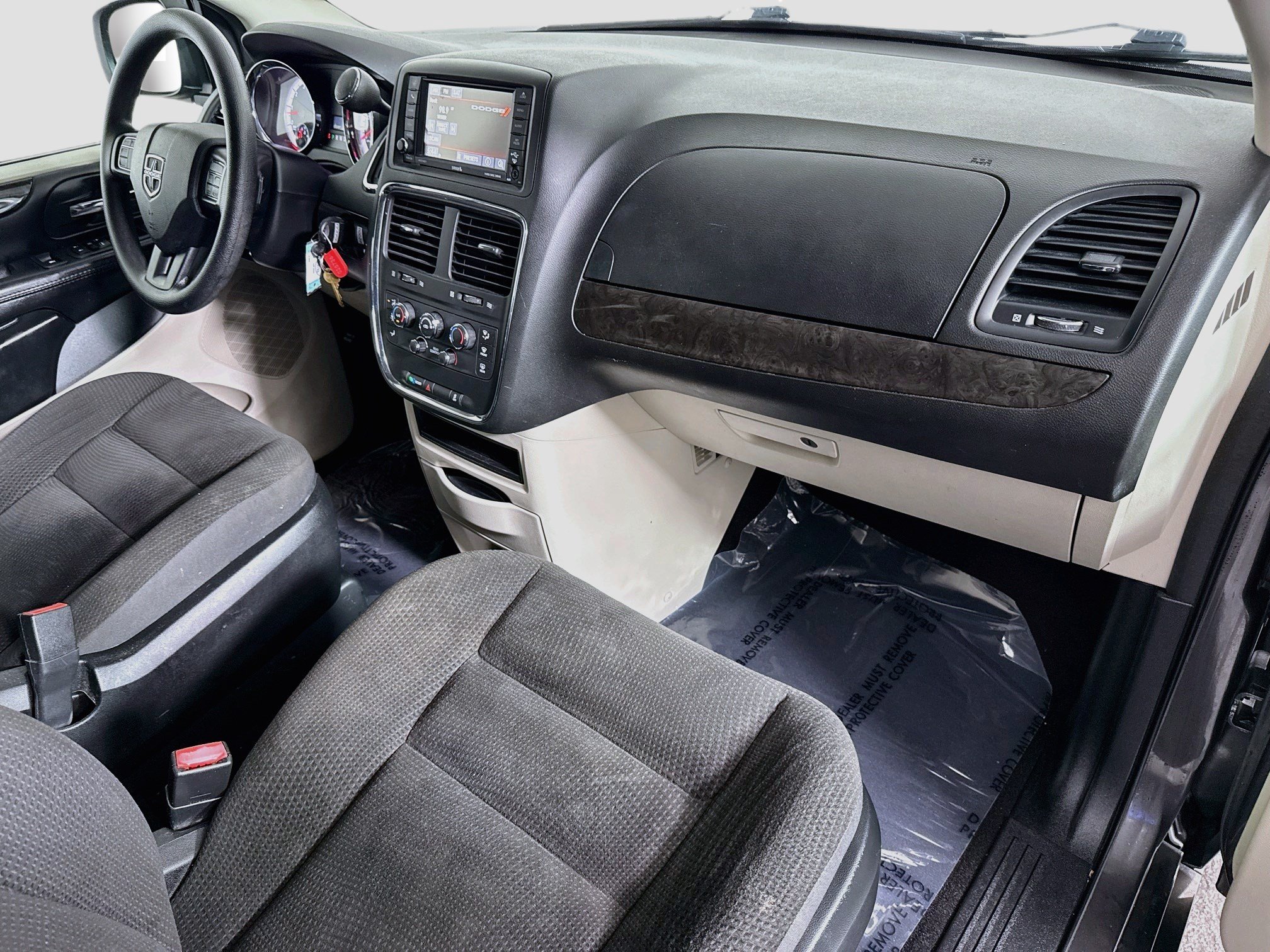 Used 2018 Dodge Grand Caravan SE w/ UConnect Hands-Free Group FWD image 27