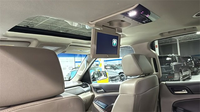 Certified 2018 Chevrolet Suburban Premier image 16